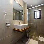 Spacious Three-bedroom Balun With Pool Villa Poreč