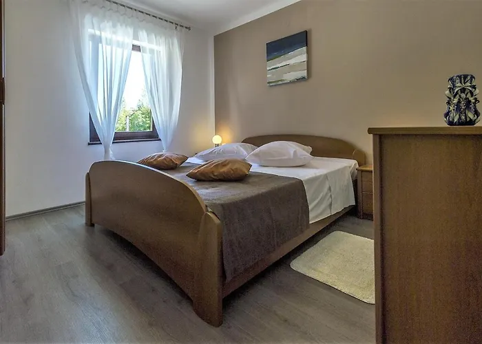 别墅 Spacious Three-bedroom Balun With Pool *